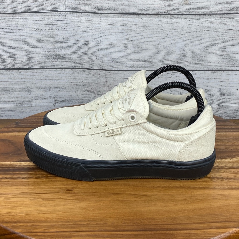 Vans Gilbert Crockett Antique White Black Pro Skate Shoe Men’s Size 6 Womens 7.5